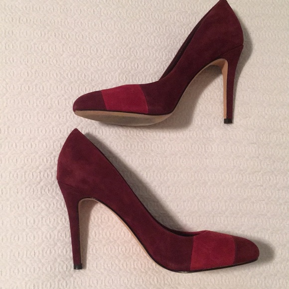 Saks Fifth Avenue Dark Eggplant Stilettos - Picture 2 of 7